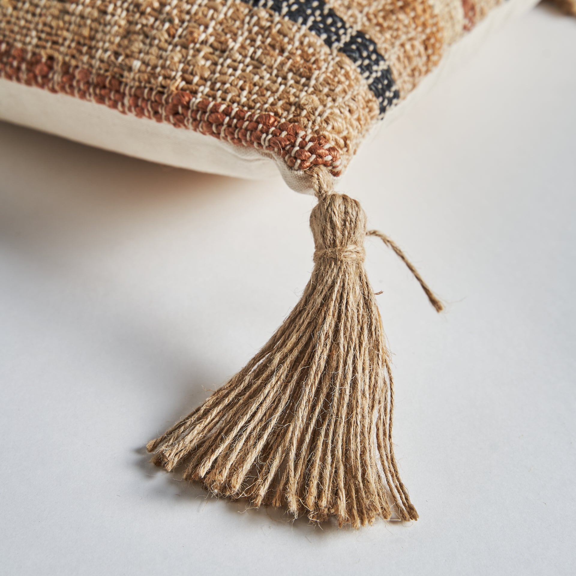 NAIRN CUSHION